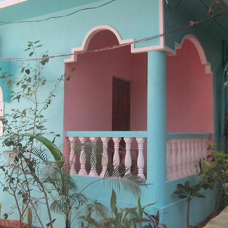 Fraddie Guest House Calangute Buitenkant foto