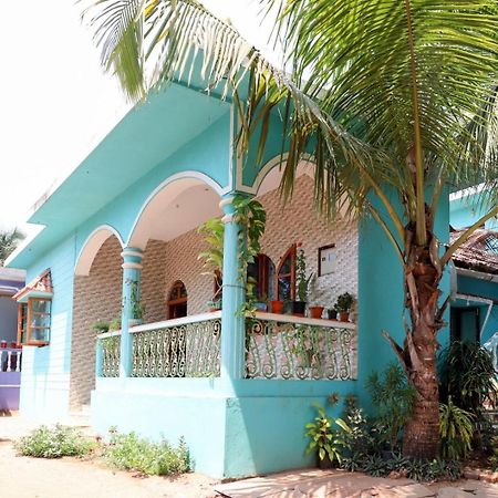 Fraddie Guest House Calangute Buitenkant foto